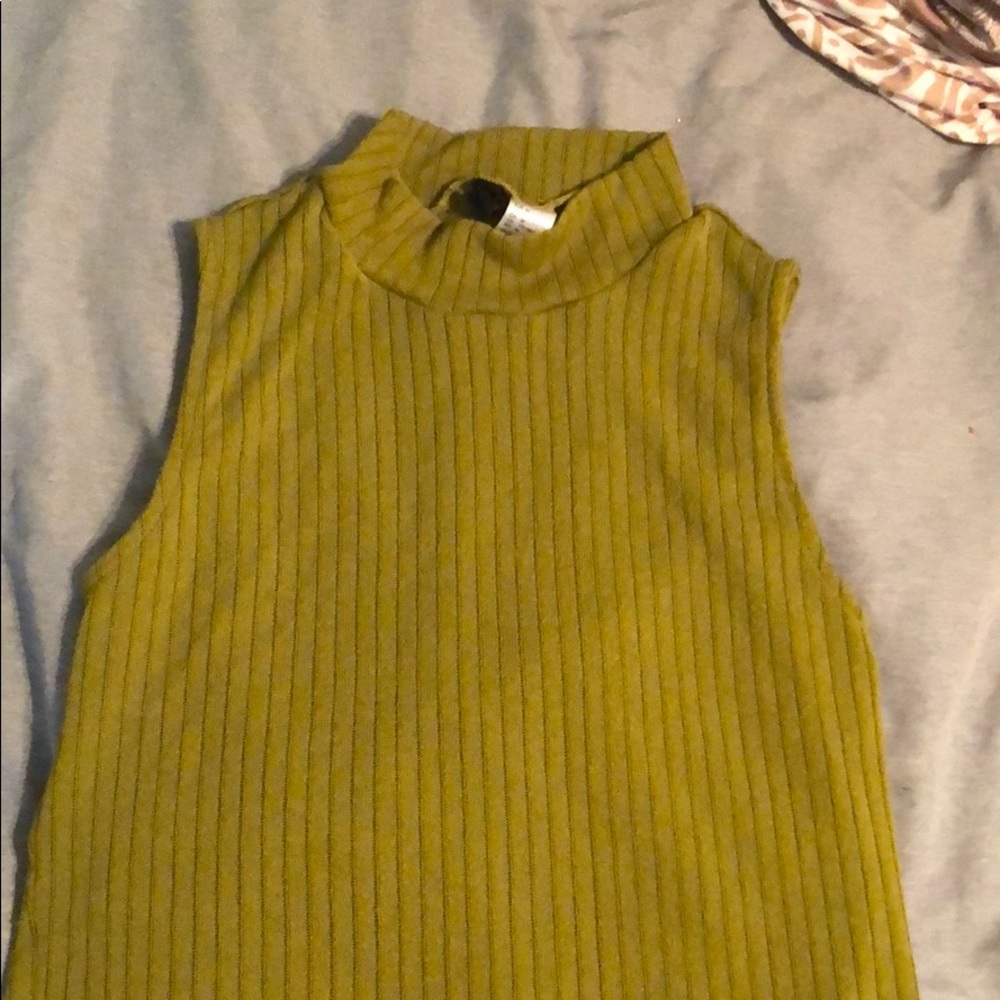 Turtle neck top